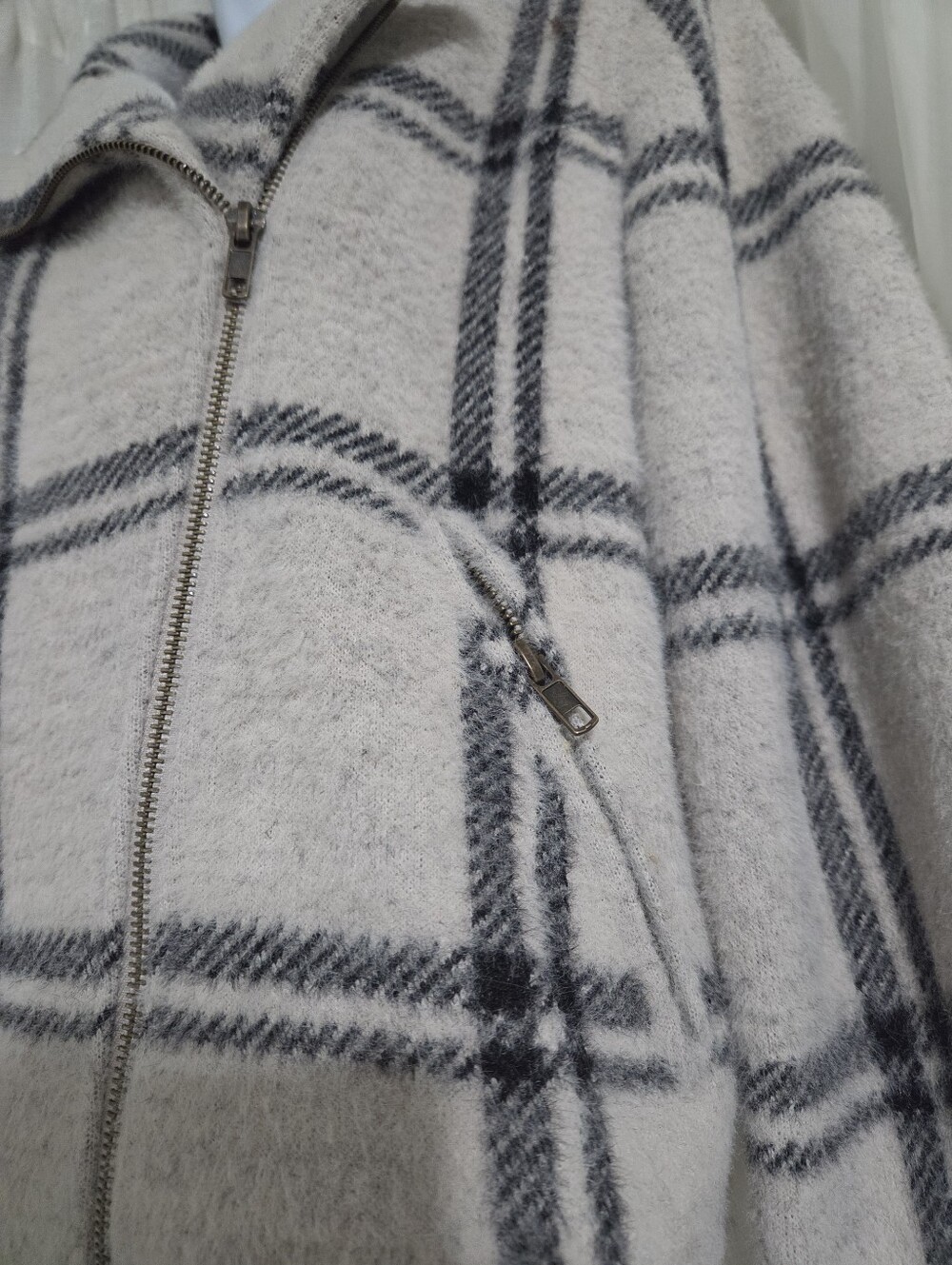Z Supply Cream Plaid Zip-Front Moto Jacket - Picture 2 of 6